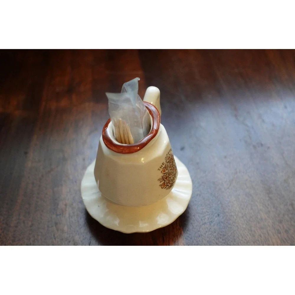 Vintage pottery mini bud vase the Ozarks‎ theme pottery toothpick holder